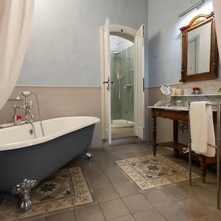 Corte Dei Neri Residenza D'epoca 4*