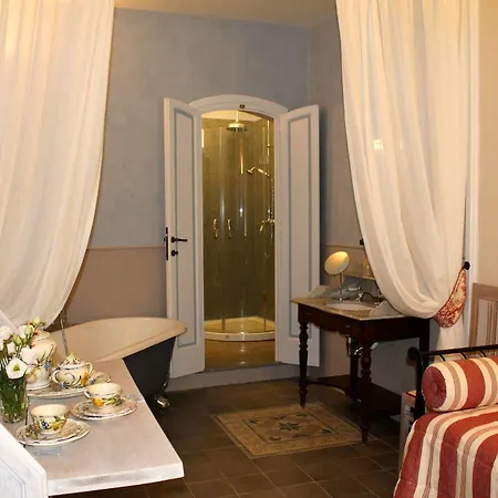 Bed & Breakfast Corte Dei Neri Residenza D'epoca Florence